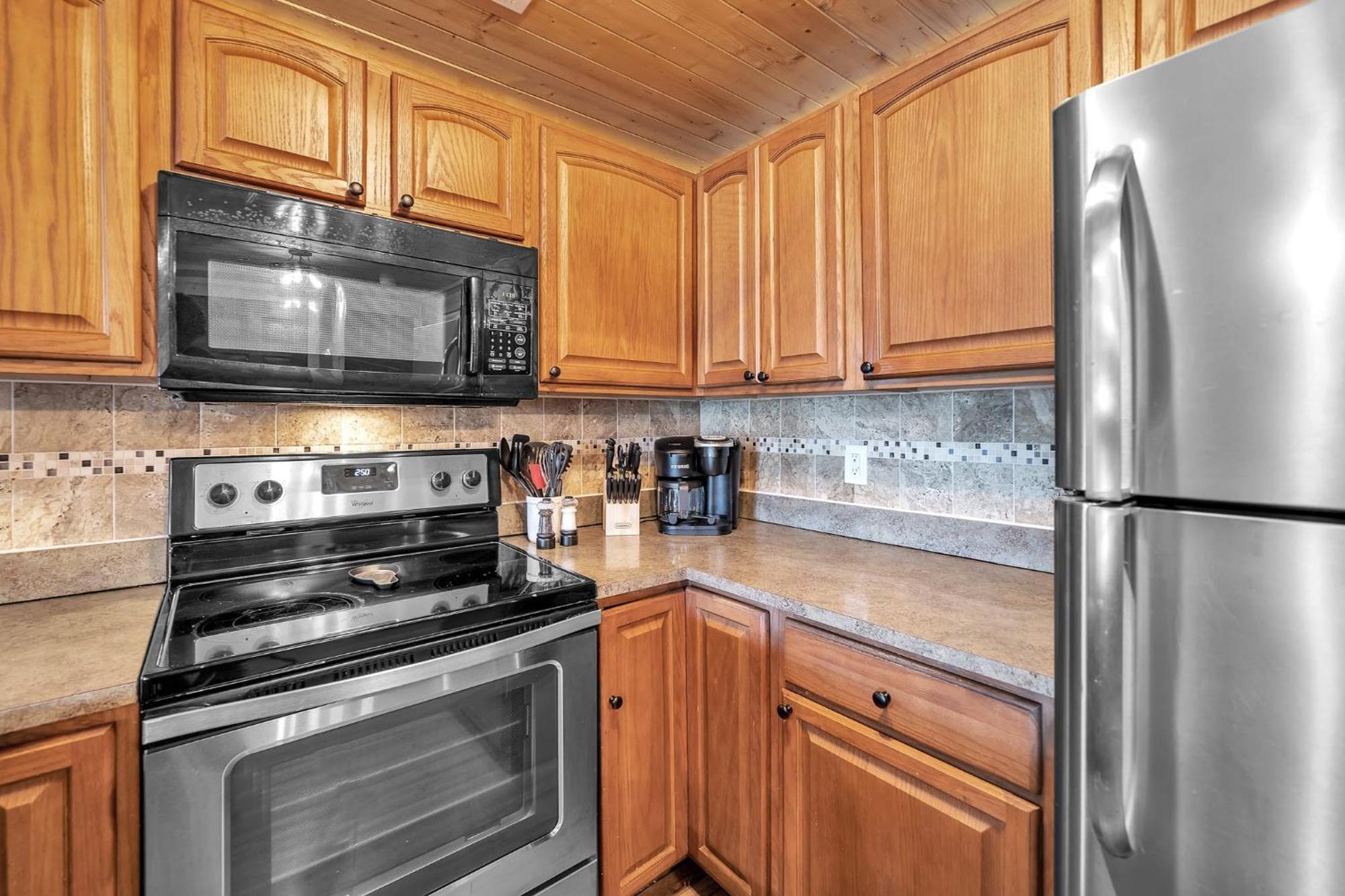 Mountain Views At Dolly'S Castle Unit 2 Apartment Сивиървил Екстериор снимка