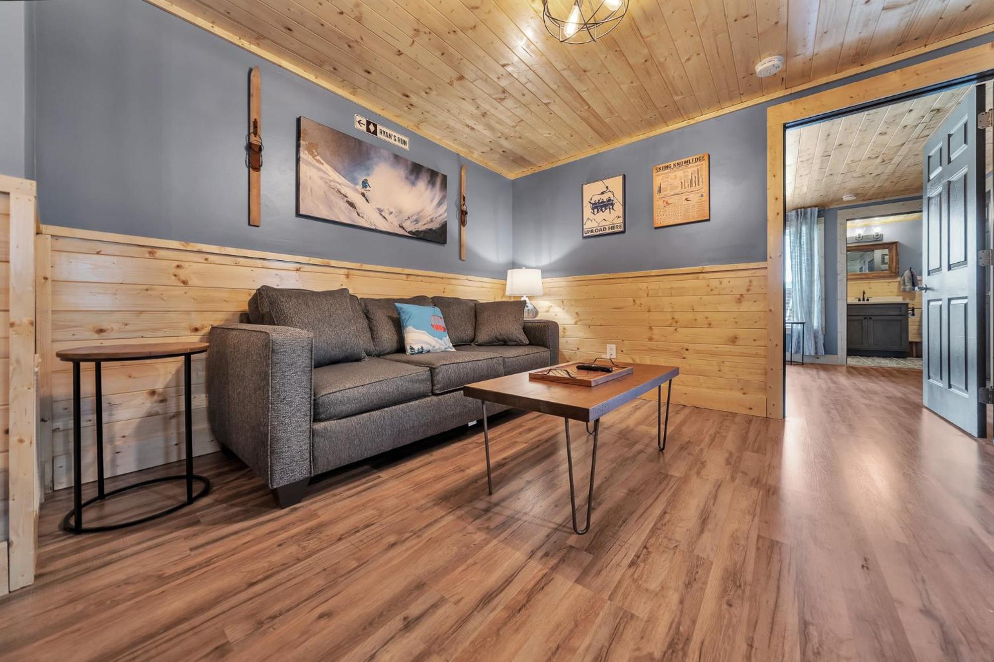 Mountain Views At Dolly'S Castle Unit 2 Apartment Сивиървил Екстериор снимка