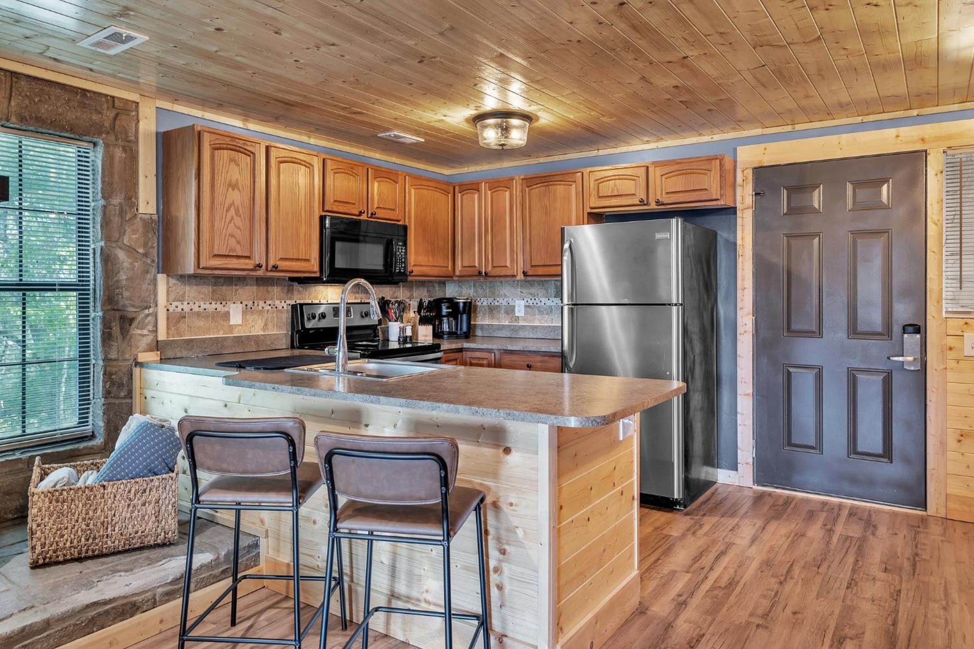 Mountain Views At Dolly'S Castle Unit 2 Apartment Сивиървил Екстериор снимка